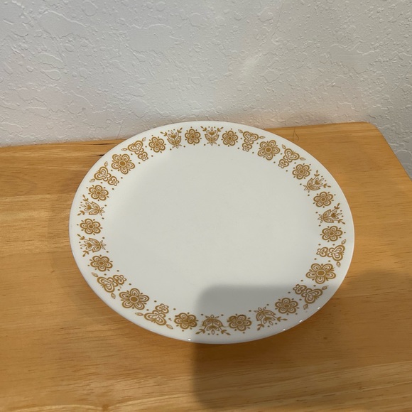Vintage Corelle Butterfly Gold 7 different pieces available sold separately - Picture 7 of 9